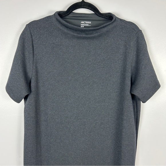 Arc´teryx Laina Knit Fleece Mock Neck Short Sleeve Shift Dress Medium Black - Picture 4 of 14